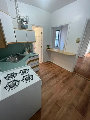 Rented by Prince Real Estate Associates LLC | media 3