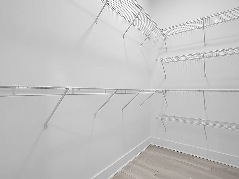936 Wagner St — Photo 10
