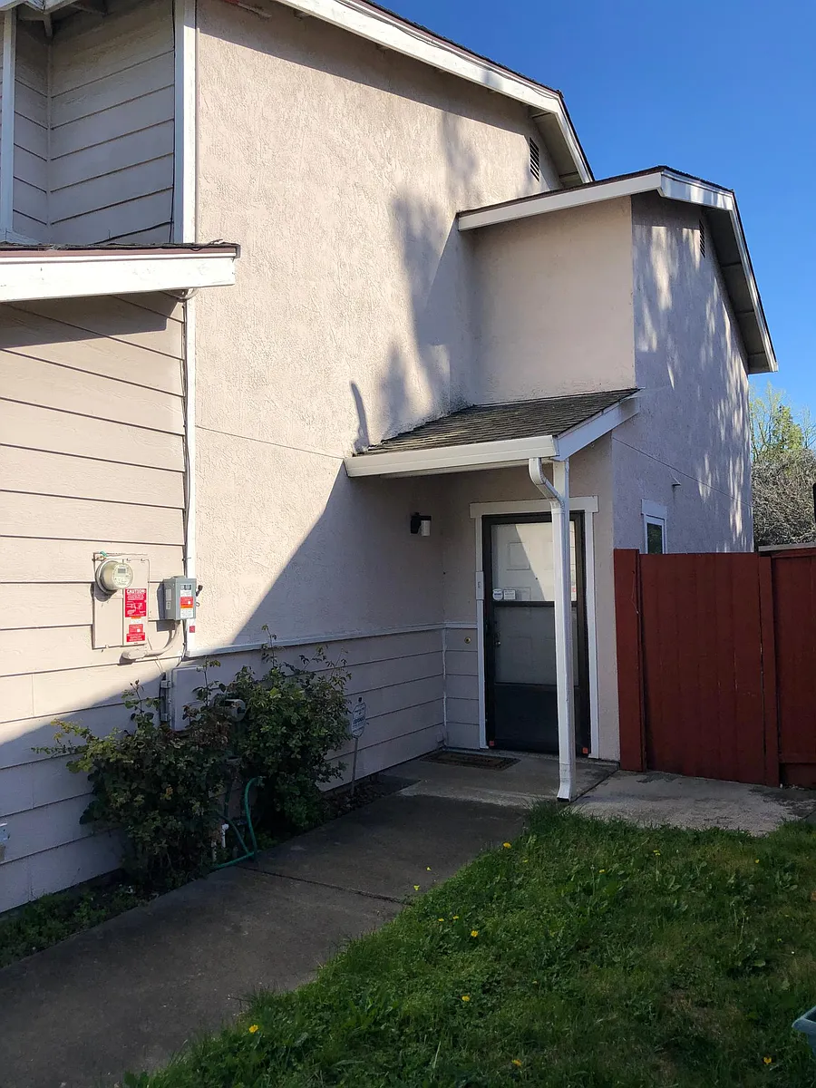 Photo 2 of 13 - 254 Grau Dr - Fremont, CA Building Photo - 254 Grau Dr
