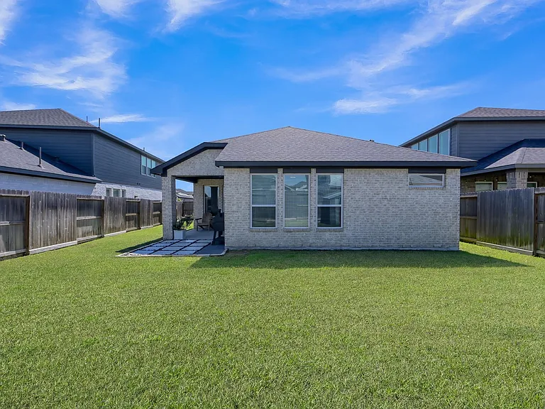 1123 Five T Ln — Photo 37
