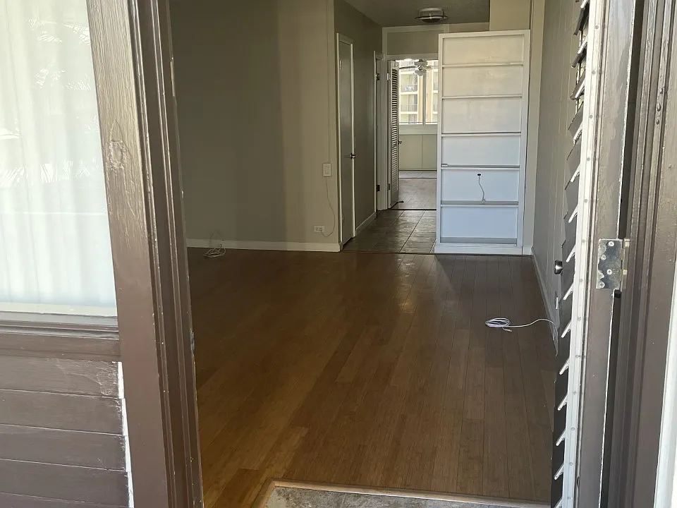 425 Ena Rd #907C