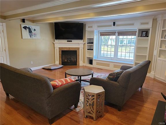 5th image of 6046 Marigold Ln