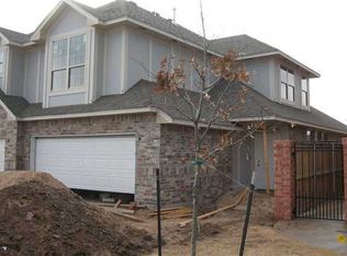 1708 SE 8th St, Moore, OK 73160