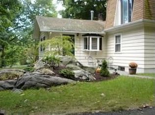 115B Reeve Ave, Bloomingdale, NJ 07403