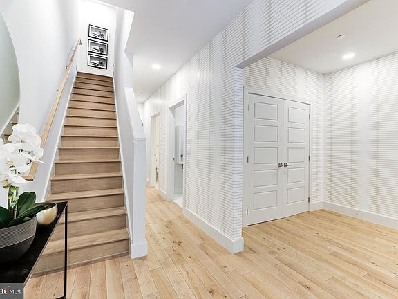 2nd image of 1309 E St SE #37