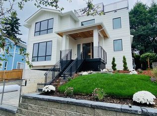 6020 Oberlin Ave NE, Vashon, WA 98115