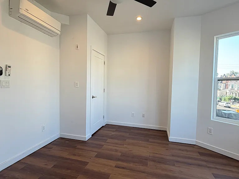 1247 S 53rd St #2 — Photo 7