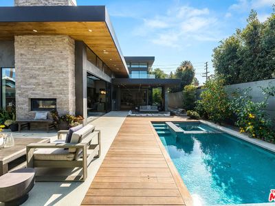 1385 Palms Blvd, Venice, CA, 90291