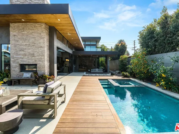 1385 Palms Blvd, Venice, CA 90291