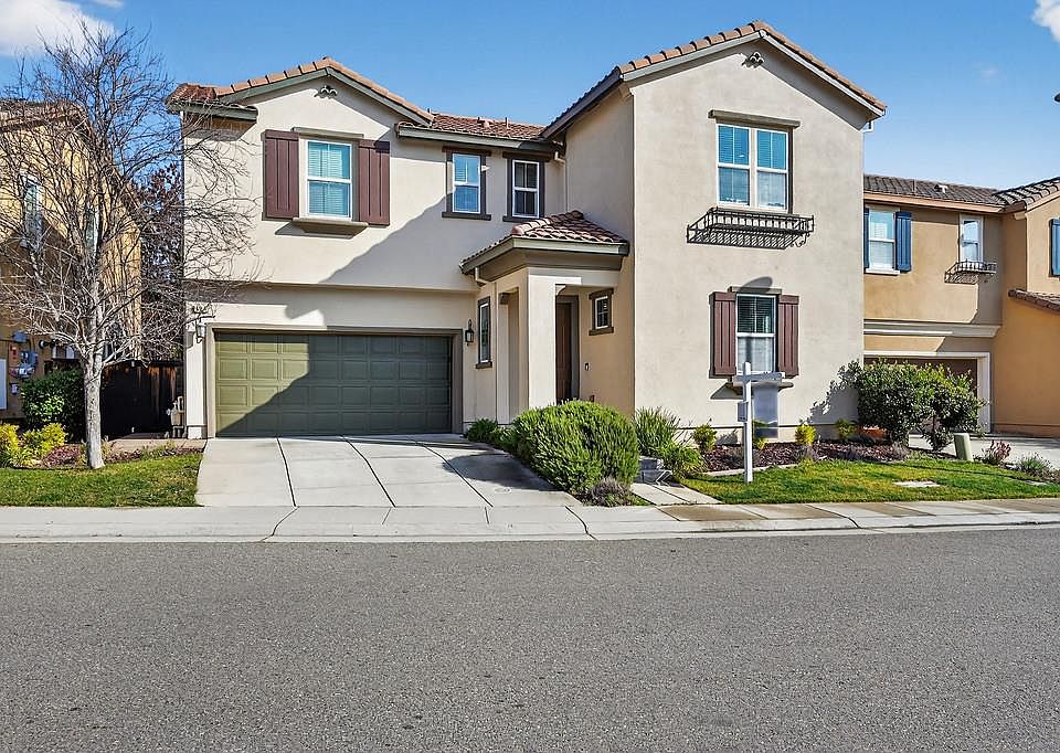 1st image of 894 Blossom Rock Ln