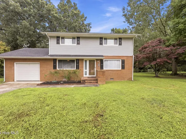 1700 Crescent Drive, Elizabeth City, NC 27909