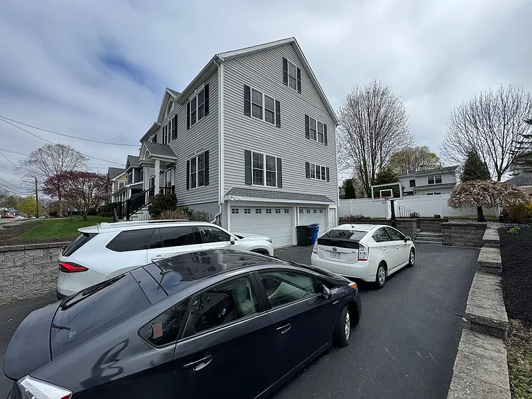 43 Canterbury Rd — Photo 59