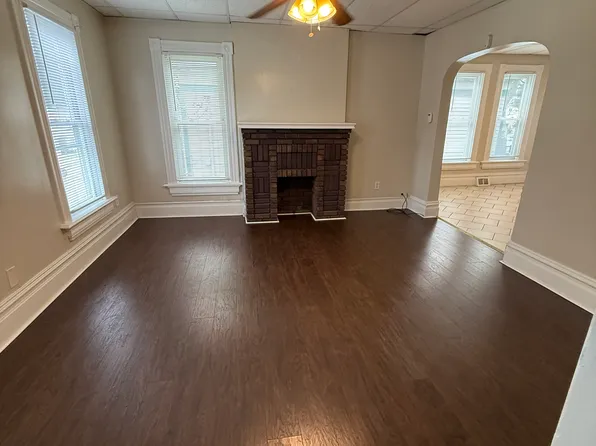 1407 5th Ave Floor 2, Beaver Falls, PA 15010