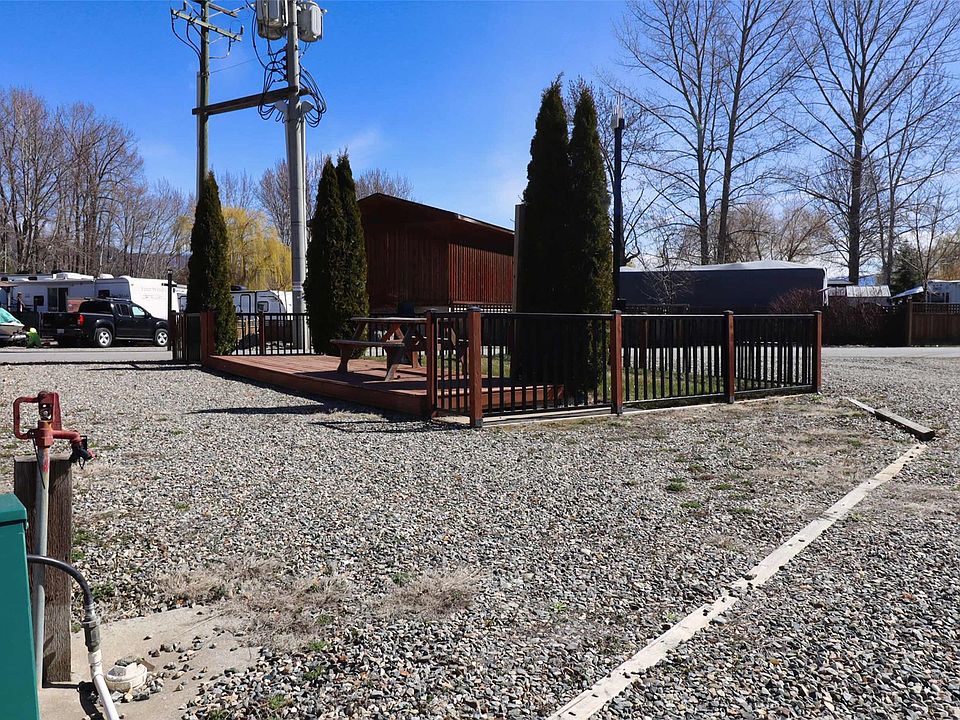 1st image of 62 Cottonwood Dr