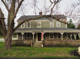 111 Tyngsboro Rd, Westford, MA 01886