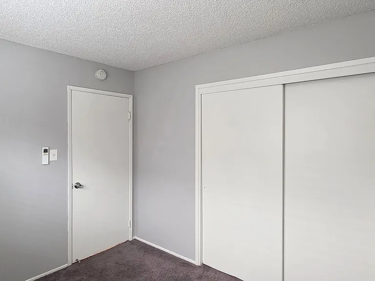 2109 W St #2 — Photo 13