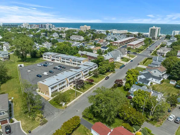 119 Avery Ave #J24, Long Branch, NJ 07740