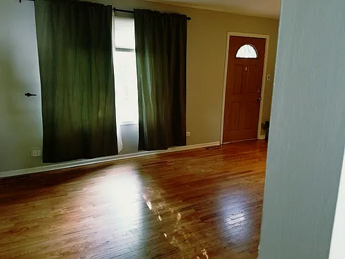 3943 Elm St Photo 1
