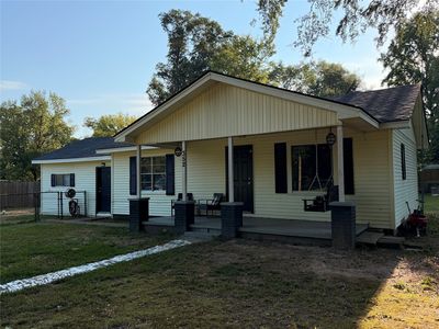352 Post St, Nash, TX, 75569