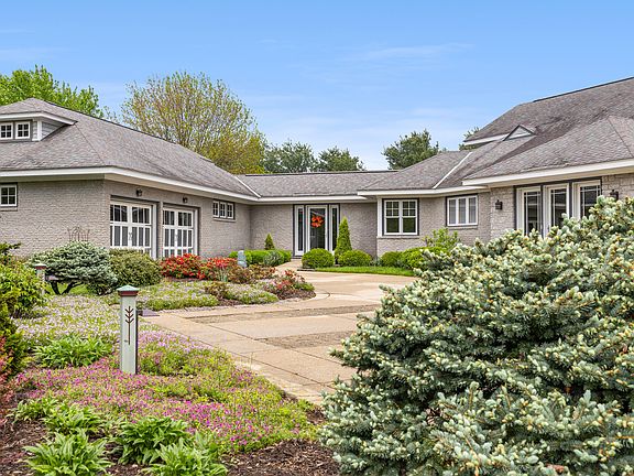 3rd image of 5007 Lupreese Ln