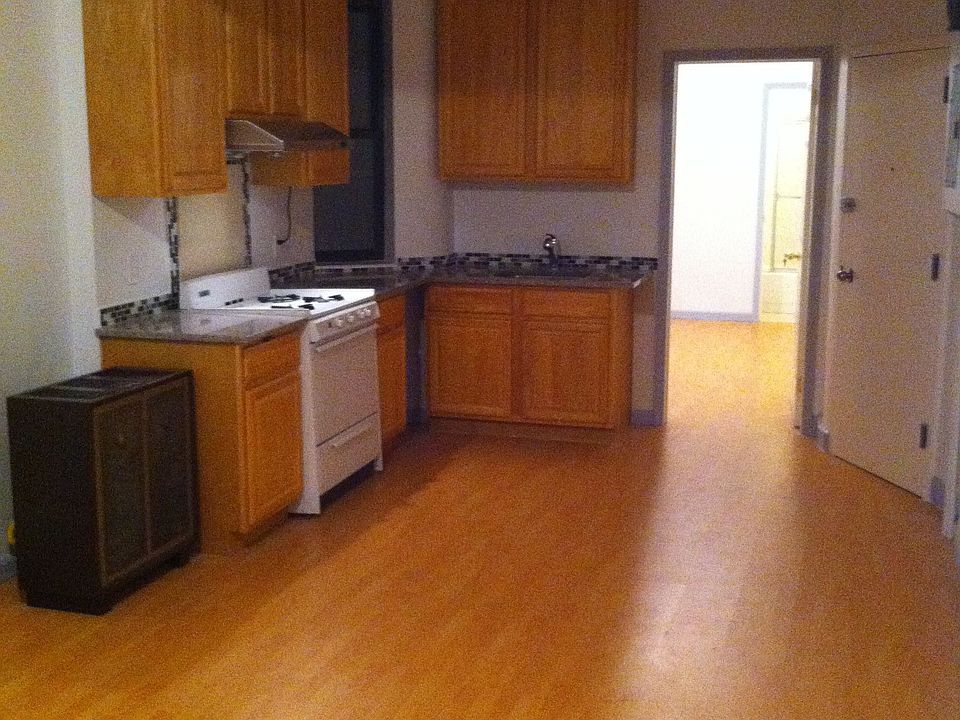 1st image of 375 Broome St APT 12