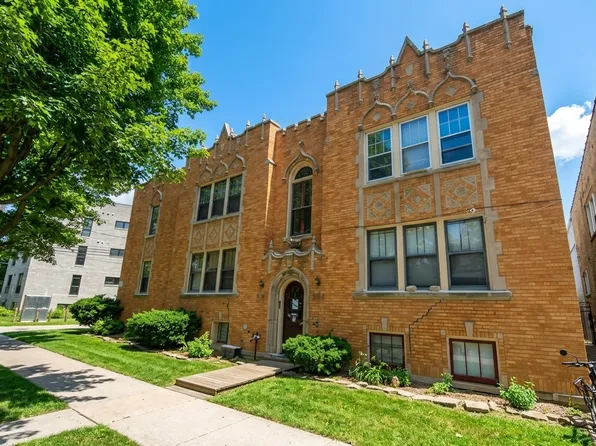 5801 N Richmond St, Chicago, IL