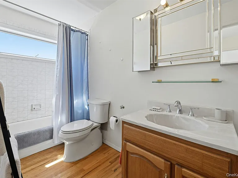 65 Lake Dr — Photo 15