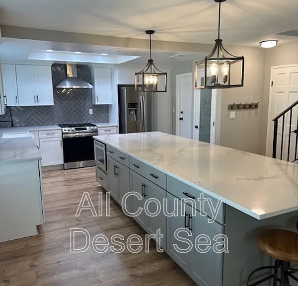 7961 Southwind Cir — Photo 2