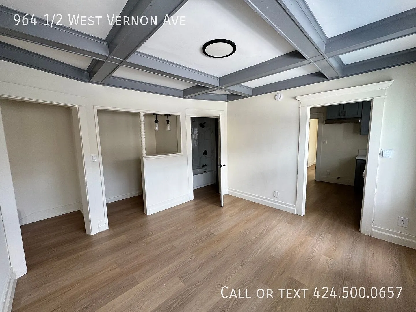 2BD/1BA | Pet-Friendly in South LA — Photo 2