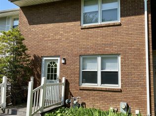 163 Hague Blvd #C, Glenmont, NY 12077