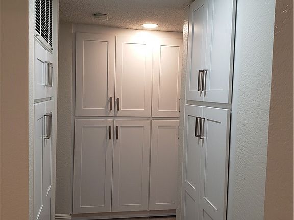 3rd image of 254 E Fern Ave APT 106