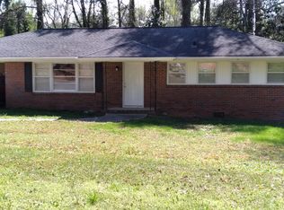 12 Gordon St, Newnan, GA 30263
