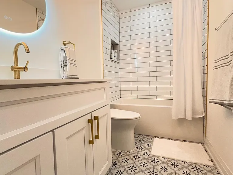 5 Fulham Ct — Photo 12