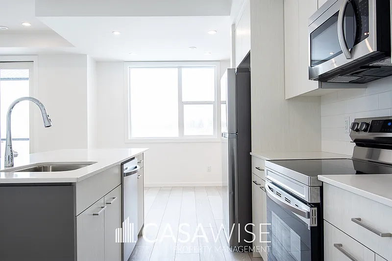 Building Photo - 5 Rondeau Dr #86