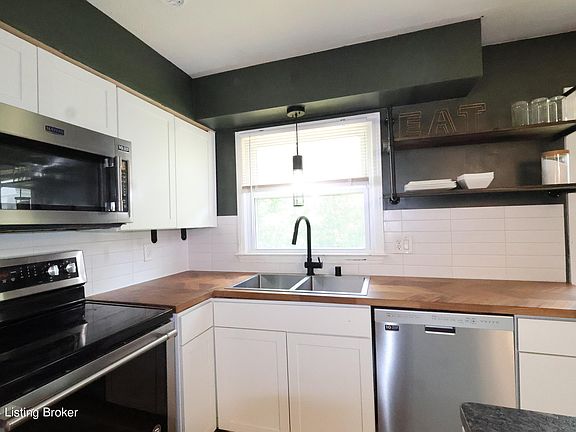 4th image of 3038 Cabinwood Dr