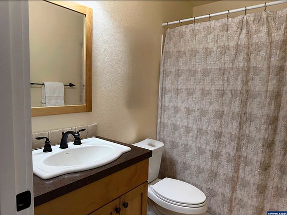 5th image of 2840 Newton Pl
