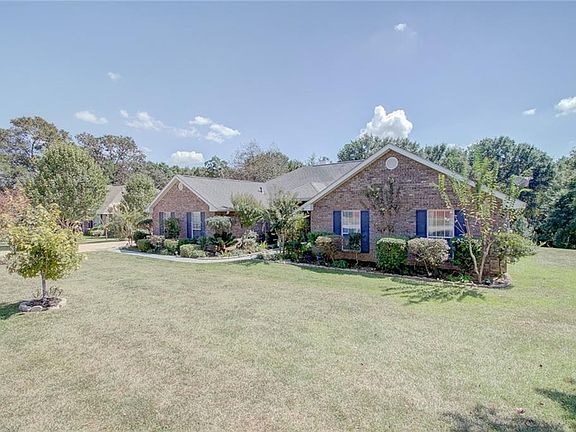 4th image of 4622 Lake Woods Dr N