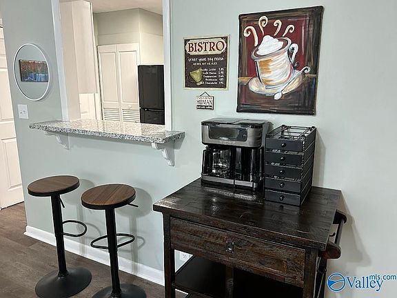 5th image of 4925 Seven Pine Cir #0