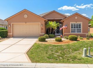 10109 Tria Dr, Weeki Wachee, FL 34613