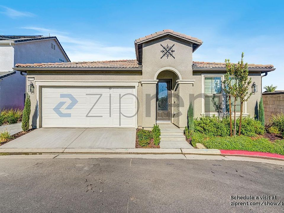 1st image of 1350 E Via Sentieri Dr