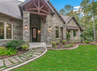 1 Oak Crest Cir, Magnolia, TX 77354