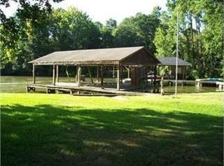 778 Shoreline Dr, Trinity, TX 75862