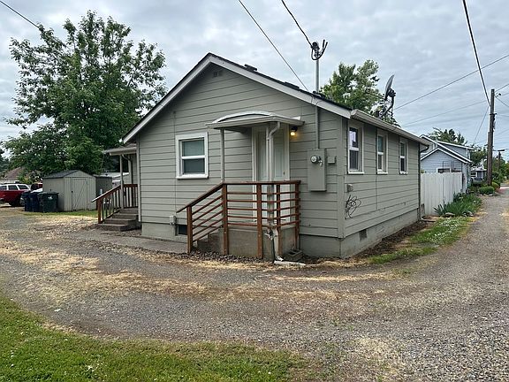 4th image of 1232 D St