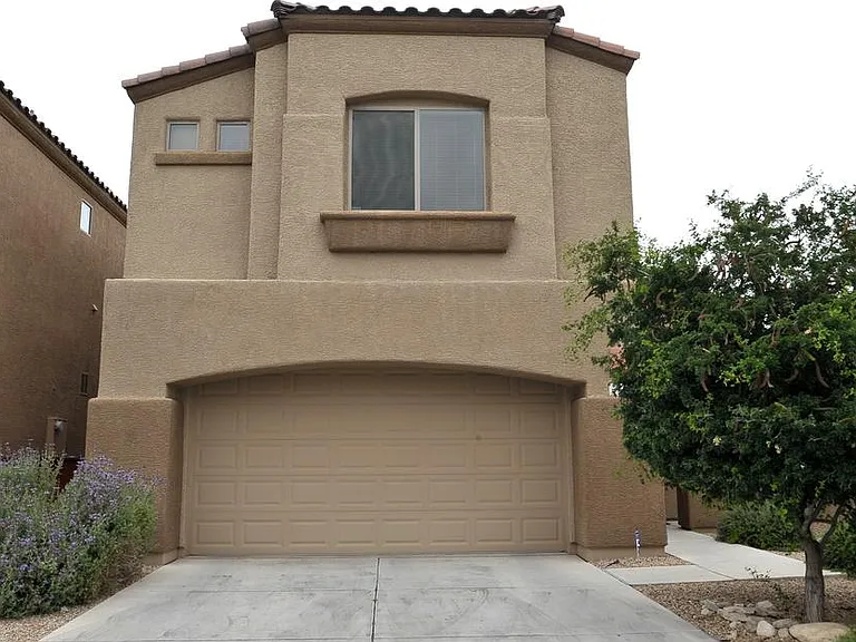 2224 W Floral Cliff Way — Photo 1