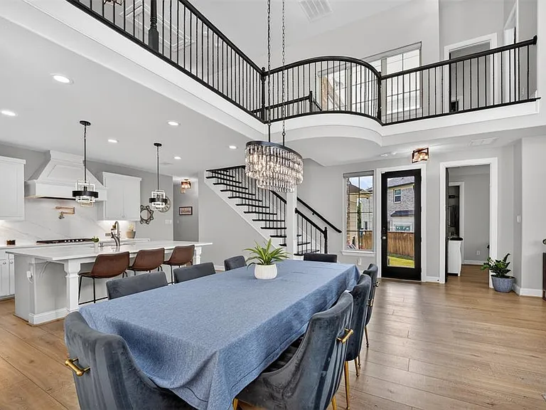 8700 Fairway Ln — Photo 11