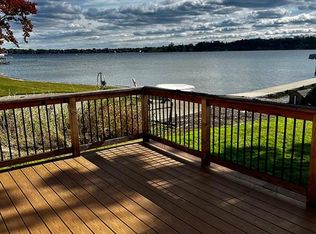 4997 Grand Ct, West Bloomfield, MI 48324