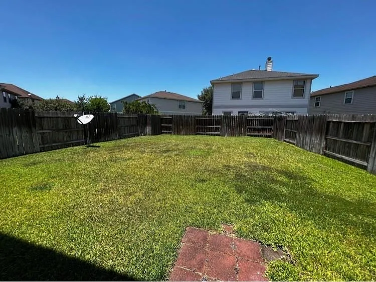18102 Rexine Ln — Photo 35