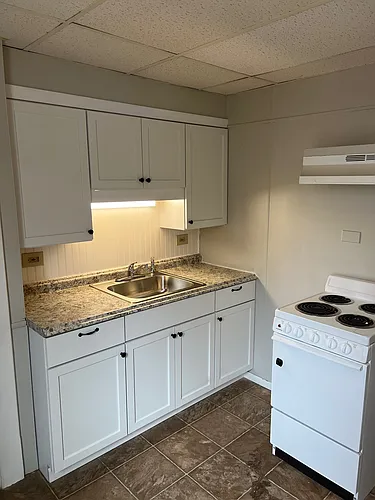 36 E Main St #F Photo 1