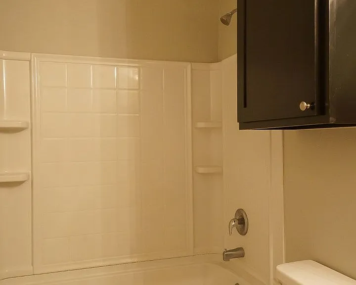 406 E 3rd St #1070 — Photo 9
