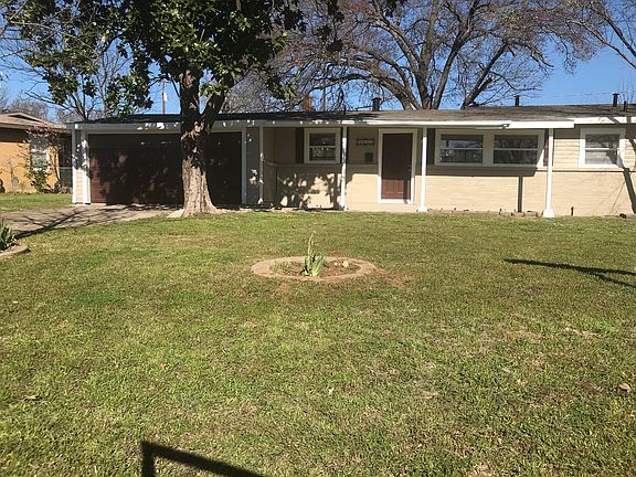 2nd image of 3132 Meadow Oaks Dr